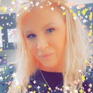 Meet your Posher, Candi